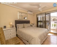 Adosado en Torrevieja, 3 dormitorios, 72 m2