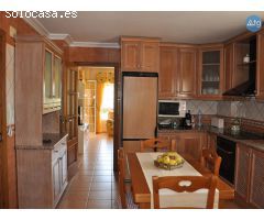 Villa en Torrevieja, 400 m2