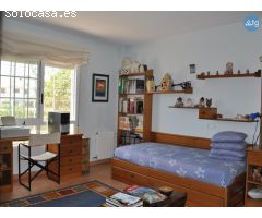 Villa en Torrevieja, 400 m2