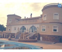 Villa en Pinar de la Perdiz, 6 dormitorios