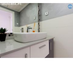 Bungalo en Torrevieja, 2 dormitorios, 120 m2