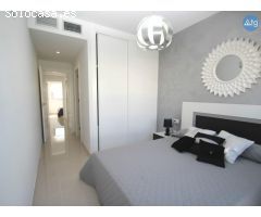 Bungalo en Torrevieja, 2 dormitorios, 63 m2