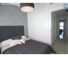 Bungalo en Torrevieja, 2 dormitorios, 63 m2