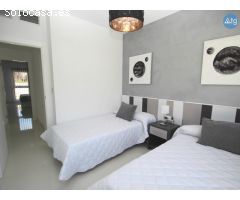 Bungalo en Torrevieja, área 70 m2