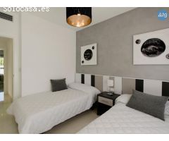 Bungalo en Torrevieja, área 70 m2