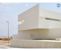Bungalo en Torrevieja, 2 dormitorios, 68 m2