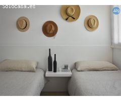 Bungalo con piscina privada en Torrevieja