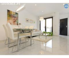 Villa en Villamartin, 3 dormitorios, 132 m2