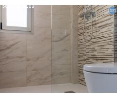 Villa en Torrevieja, área 115 m2