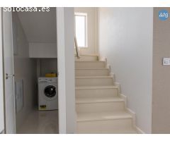 Villa en Torrevieja, área 115 m2
