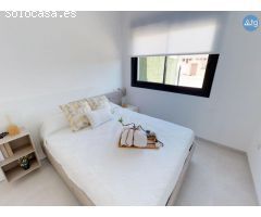 Villa en Los Alcázares, al mar 400 m