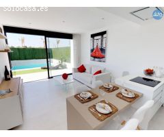 Villa en Los Alcázares, al mar 400 m