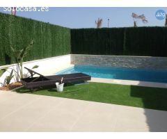 Villa en Los Alcázares, al mar 400 m