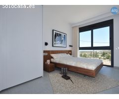 Villa en San Miguel de Salinas, 3 dormitorios, 125 m2