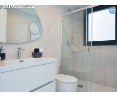 Villa en San Miguel de Salinas, 3 dormitorios, 125 m2