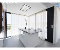 Villa en San Miguel de Salinas, 3 dormitorios, 125 m2