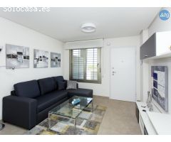 Adosado en Torrevieja, 2 dormitorios, 82 m2