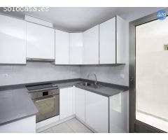 Adosado en Torrevieja, 2 dormitorios, 82 m2
