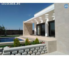 Villa en San Miguel de Salinas, 3 dormitorios, 105 m2