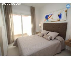 Bungalo en Torrevieja , 3 dormitorios, 102 m2