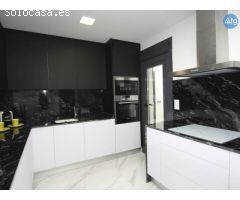 Villa en San Miguel de Salinas, 3 dormitorios, 92 m2