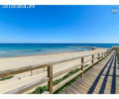 Villa en Torre de la Horadada cerca del mar