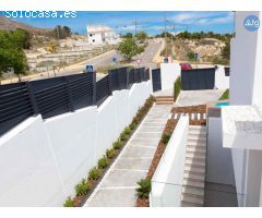 Villa con piscina privada en Finestrat