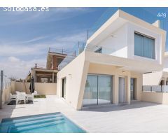 Villa en Mil Palmeras, 3 dormitorios, 126 m2