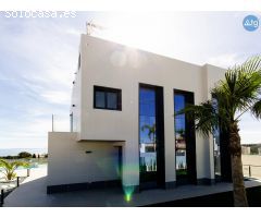Villa en Dehesa de Campoamor, al mar 300 m