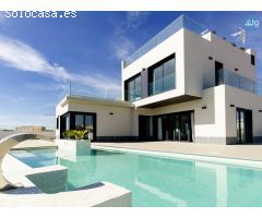 Villa en Dehesa de Campoamor, al mar 300 m