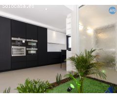 Villa en Dehesa de Campoamor, al mar 300 m