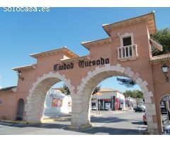 Villa en Rojales, al mar 7000 m