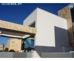 Villa en Torrevieja cerca del mar