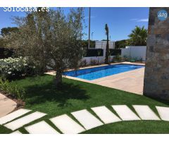 Villa en Pilar de la Horadada, 3 dormitorios, 140 m2