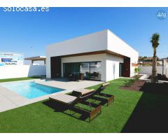 Villa en La Marina, 3 dormitorios