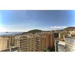 VILLAJOYOSA VENDO ATICO DE 3 DORMITORIOS 2 BAÑOS