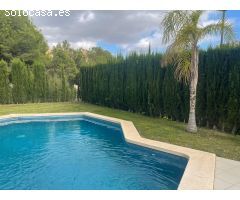 Villa en Alquiler en Finestrat, Alicante