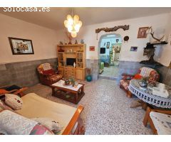 SE VENDE CASA EN AVILESES