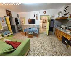 SE VENDE CASA EN AVILESES