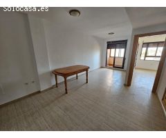 VENTA DE PISO EN PLENO CENTRO DE FUENTE ÁLAMO