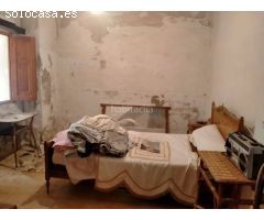 Casa para reformar en Rotglá y Corberá