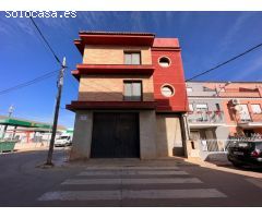 CASA DE OBRA NUEVA CON DOS PISOS Y GARAJE
