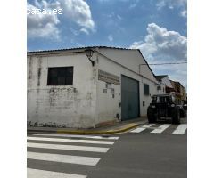 Nave industrial en Venta en Llombai, Valencia