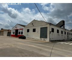 Nave industrial en Venta en Llombai, Valencia