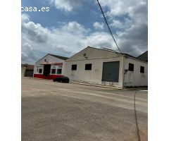 Nave industrial en Venta en Llombai, Valencia