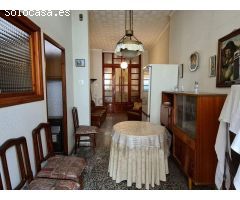 ¡Se vende encantadora casa de pueblo en Algemesí!