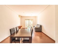 Amplia vivienda en Carlet, con plaza de parking,  luminosa y con vistas
