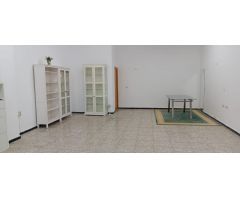 Local comercial en Alquiler en Crevillente, Alicante