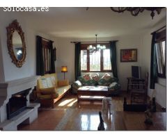 Chalet en Venta en Husillos, Palencia