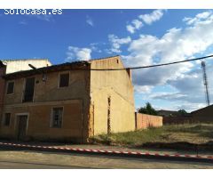 Casa de Pueblo en Venta en Osorno la Mayor, Palencia